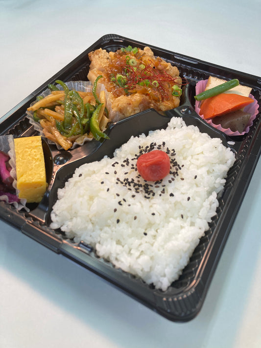 油淋鶏&青椒肉絲弁当