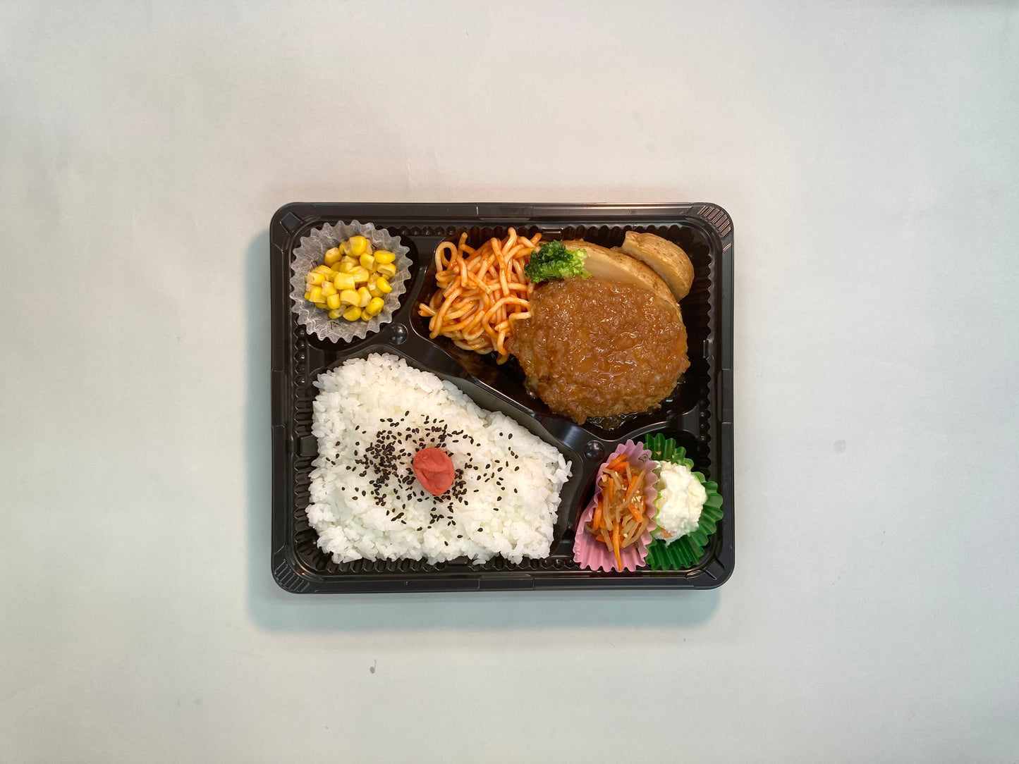 手ごね和風オニオンハンバーグ