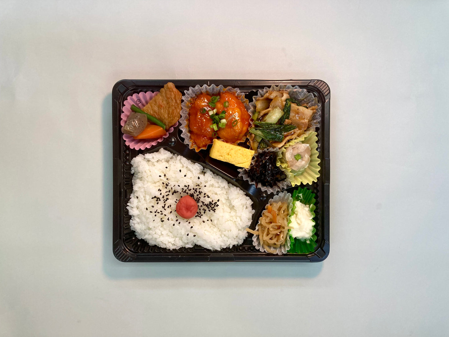 鶏肉のチリソース＆豚肉オイスター炒め弁当