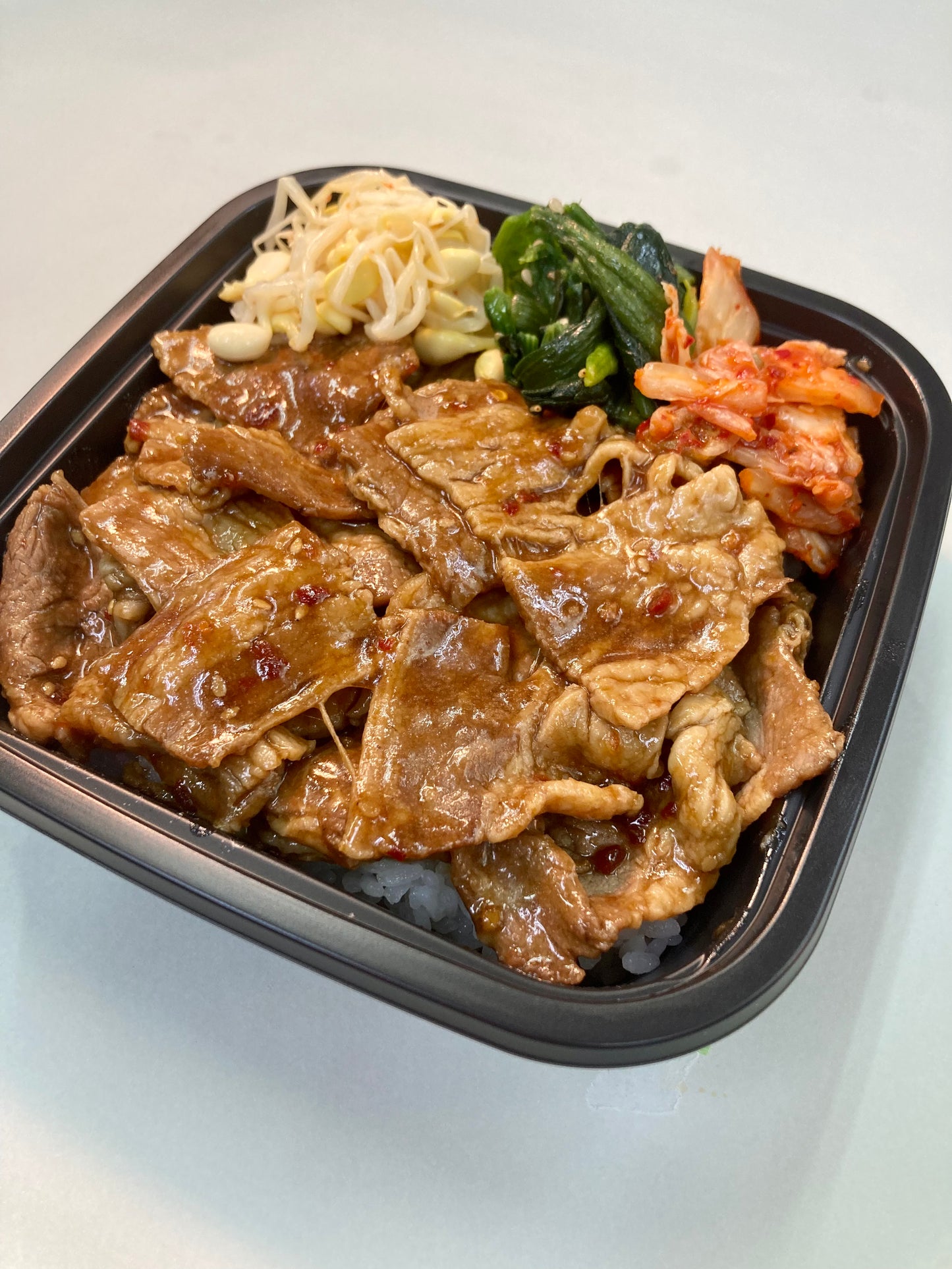 牛カルビ焼肉弁当